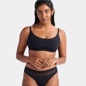 Black Parade re:play scoop neck bralette XL